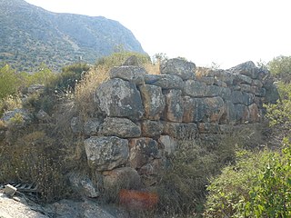 Мост Айос Иоаннис к югу от Микен, около 1300 г. до н. э.