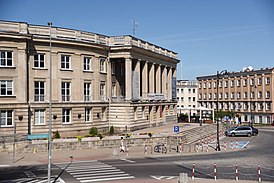 DSC 6312 Agosto 2019 a Bialystok Dom Partii Associazione degli studenti indipendenti Square.jpg