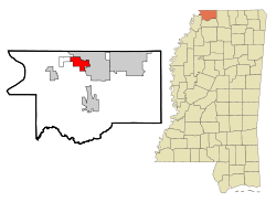 ミシシッピ州におけるデソト郡（右図）と同郡におけるホーンレイク市の位置