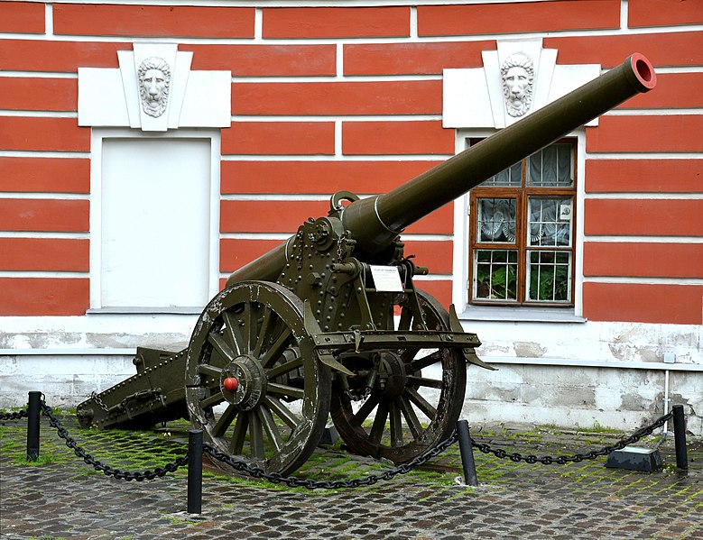 Moscow. The Central Museum of the Contemporary History of Russia. A de Bange 155 mm cannon mle. 1877