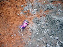 A discarded beverage can Discarded beverage can (29573613).jpg