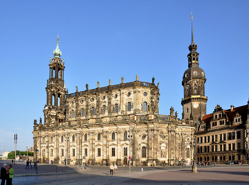File:Dresden Hofkirche 2012 07.jpg