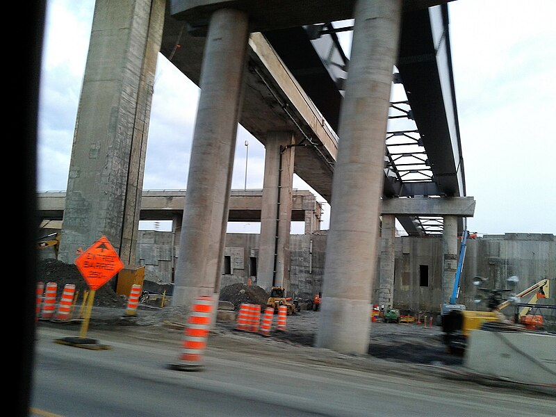 File:Echangeur Turcot 49.jpg