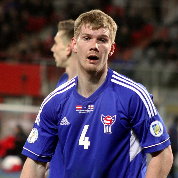 File:FIFA WC-qualification 2014 - Austria vs Faroe Islands 2013-03-22 (99).jpg