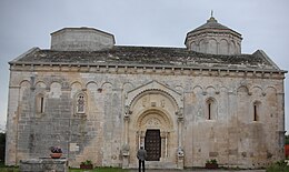 Face Sud de l'église Abbatiale San Leonardo di Siponto (Pouilles) .JPG