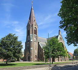 Falkenbergs kyrka i maj 2014.