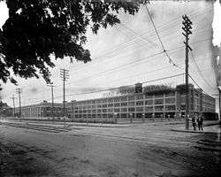 フォード・ハイランドパーク工場 （Highland Park Ford Plant）
