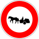 B9c. Accès interdit aux véhicules à traction animale.