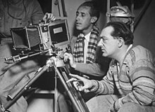 Director Fritz Lang Fritz Lang et Curt Courant.jpg