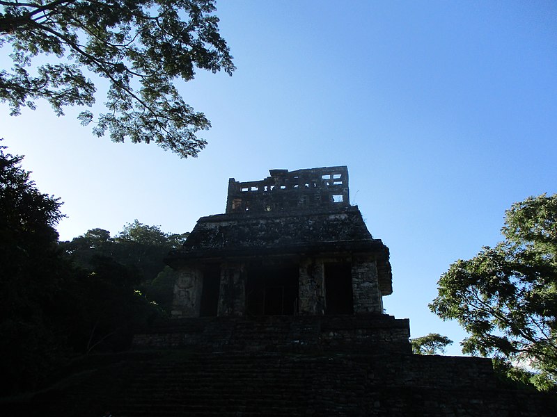 File:Grad Palenque.jpg