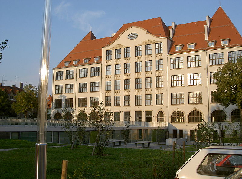 File:Gutenberg-gymnasium-erfurt september 2005 001.jpg