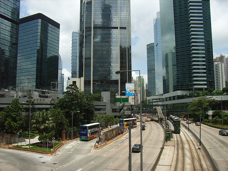 File:HK QWB traffic.jpg