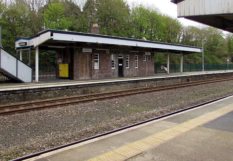 File:Haverfordwest railway station platform 2 (geograph 6037004).jpg