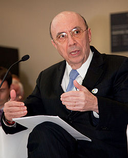 Henrique De Campos Meirelles: Utdanning og arbeidserfaring, Utmerkelser, Referanser