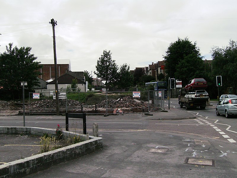 File:Hollybush Inn - Post Demolition - geograph.org.uk - 2069392.jpg