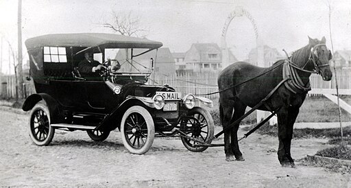 Horse drawn US Mail car