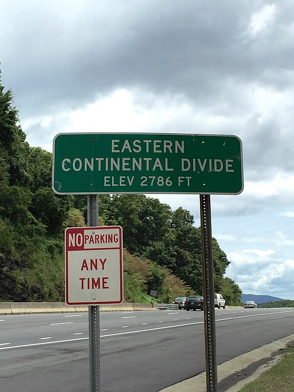 I-40 crossing the Eastern Continental Divide in eastern Buncombe County