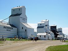 Inglis - Inglis Grain Elevators National Historic Site. Inglis MB 5 grain elevators.JPG