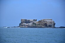 Image taken aboard Southern Coast Charters of Lawrence Rocks rocky islets in Western Victoria. Islet of rocks called Lawrence Rocks off Coast of Portland, Victoria.jpg