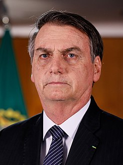 Jair Bolsonaro em 24 de abril de 2019 (2) (cropped).jpg
