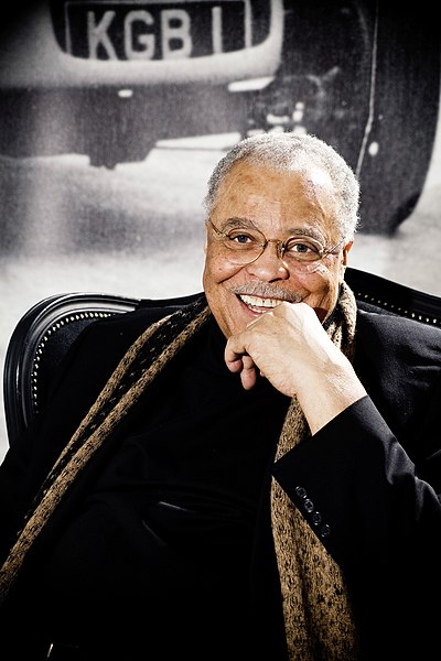 File:James Earl Jones 2010.jpg