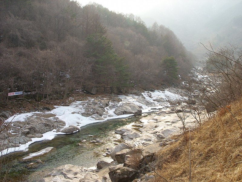 File:Jirisan National Park1.jpg