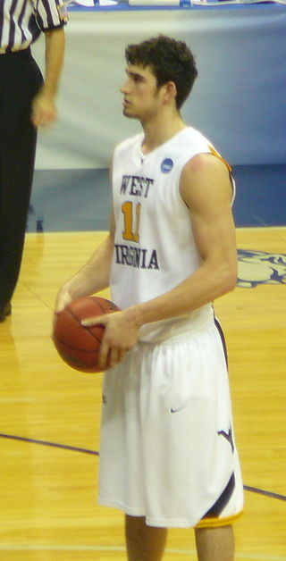 <span class="mw-page-title-main">Joe Alexander</span> American basketball player (born 1986)