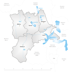 Karte Kanton Luzern Bezirke.png