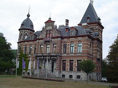 Hoe gaan naar Kasteel Claeys-Bouüaert met het openbaar vervoer - Over de plek