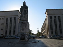 King Diniz statue at the University of Coimbra: the first university in Portugal (now the University of Coimbra), then called the Estudo Geral (General Study), was founded in Lisbon with his signing of the document Scientiae thesaurus mirabilis in Leiria on 3 March 1290. King Diniz Statue - Coimbra University.jpg