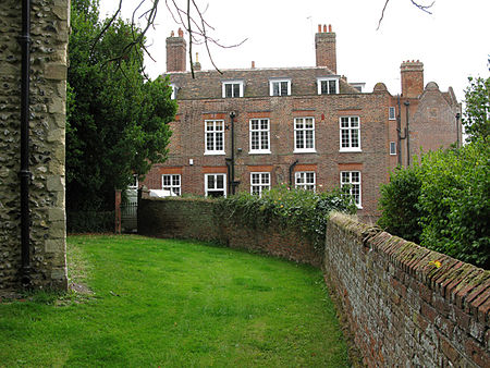 Knowlton Court geograph.org.uk 2570816