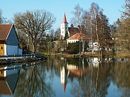 Kostelní Radouň - návesní rybník (2).jpg