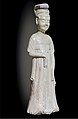 Danseuse. Statuette funéraire (mingqi) en terre cuite, traces de glaçures sur engobe blanc. Fin de la dynastie Sui début dynastie Tang (VIIe siècle). H 22,5 cm.