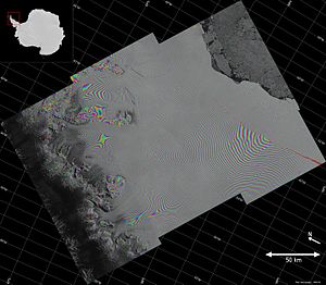 Larsen-C crack interferogram ESA376365.jpg