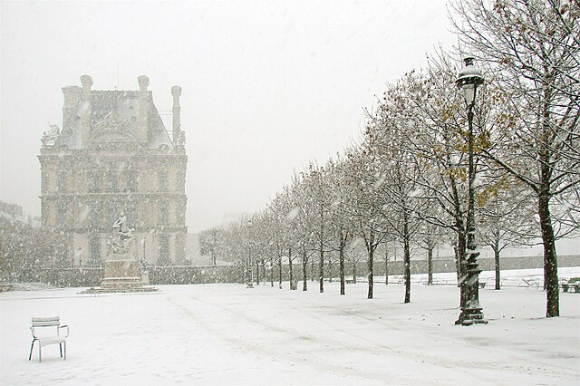 640px-Le_jardin_des_Tuileries_sous_la_neige,_le_8_dÃ©cembre_2010_01.jpg (640Ã426)