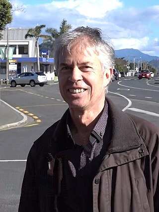 <span class="mw-page-title-main">Len Salt</span> New Zealand politician