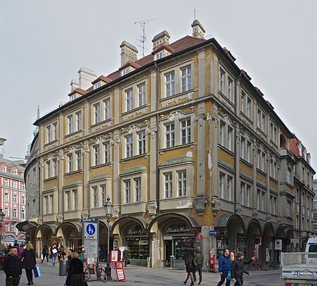 München Sendlinger Straße 1 Ruffiniblock BW 2017 03 15 17 44 51