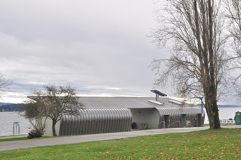 File:Magnuson Park bathhouse 01.jpg