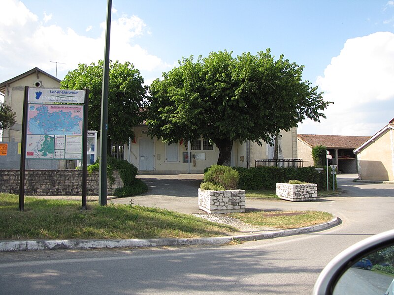 File:Mairie de Paulhiac.JPG