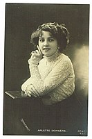 Arlette Dorgère