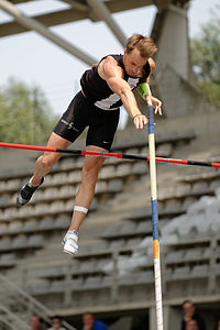 Théo Mancheron in the men’s decathlon during the French Athletics Championships 2013