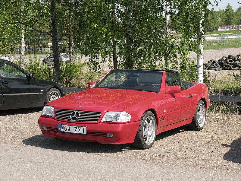 File:Mercedes-Benz SL W129 (5744102922).jpg