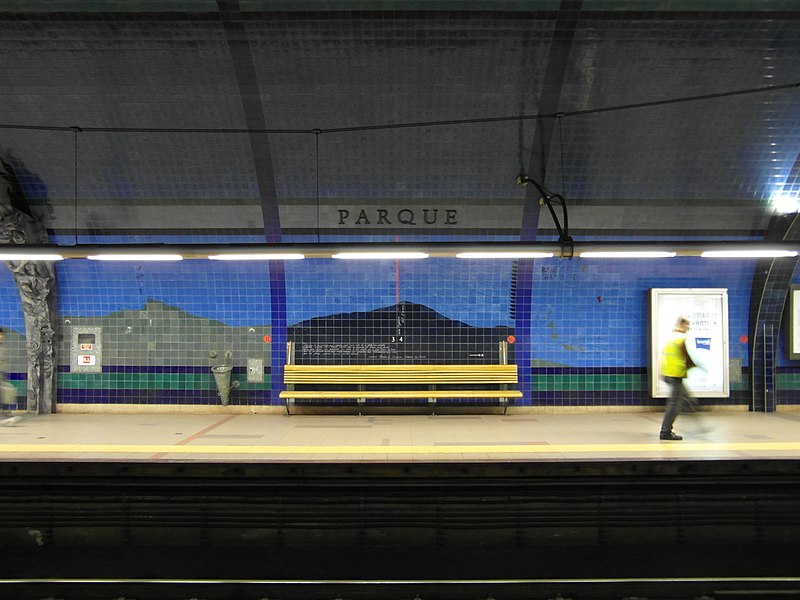 File:Metro de Lisboa - Estação Parque (8174991369).jpg