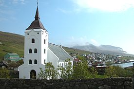 Miðvágur, Wyspy Owcze (2).JPG