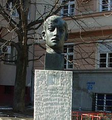 A bust of Bojić in Belgrade