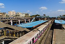 SantaCruz station Mumbai 03-2016 03 Santacruz station.jpg