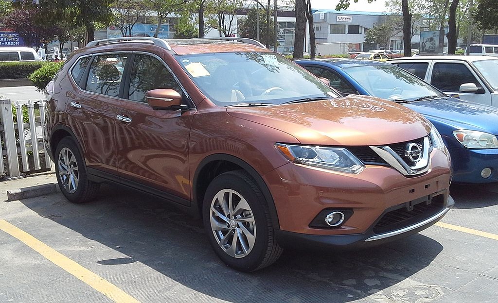 File:2015 Nissan X-Trail (T32) ST wagon (2015-09-04).JPG - Wikimedia Commons