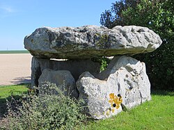 Havainnollinen kuva artikkelista Dolmen de Nuisy