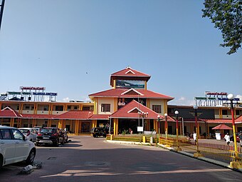 Olavakkode railway station, palakkad .jpg