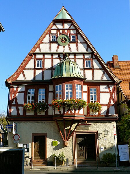 File:Ole town hall seckbach frankfurt hesse germany.jpg